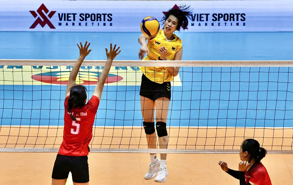 Đối Thủ Trong Trận Bán Kết